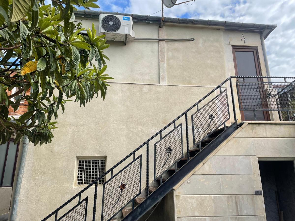 Appartement Gardenie à Koutaïssi Extérieur photo